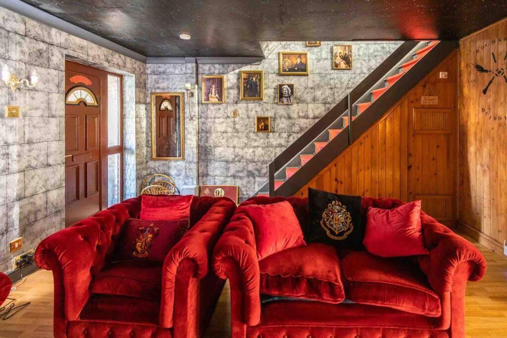 Hogwarts Hideaway Themed Property Γουάτφορντ Εξωτερικό φωτογραφία